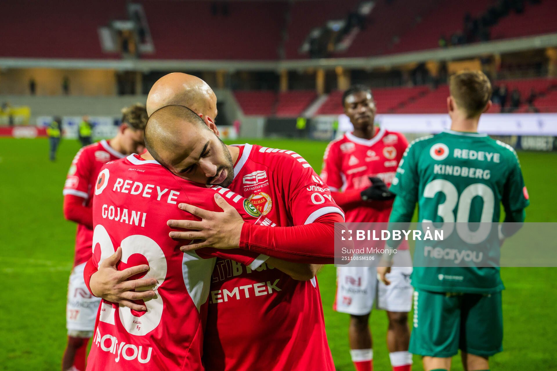 Kalmars Robert Gojani och Saba Mamatsashvili jublar