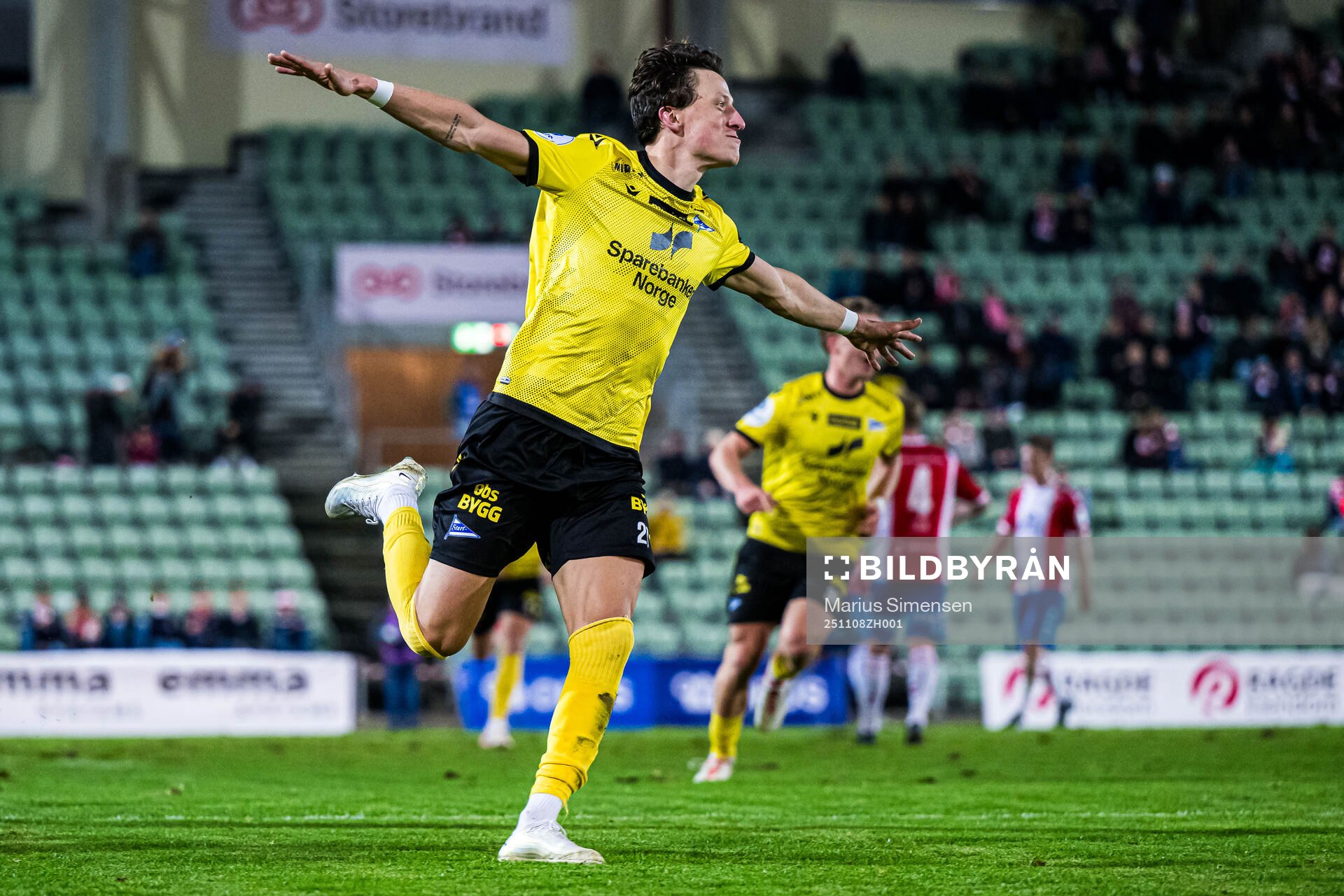 Sander Hansen Sjøkvist of Start celebrates