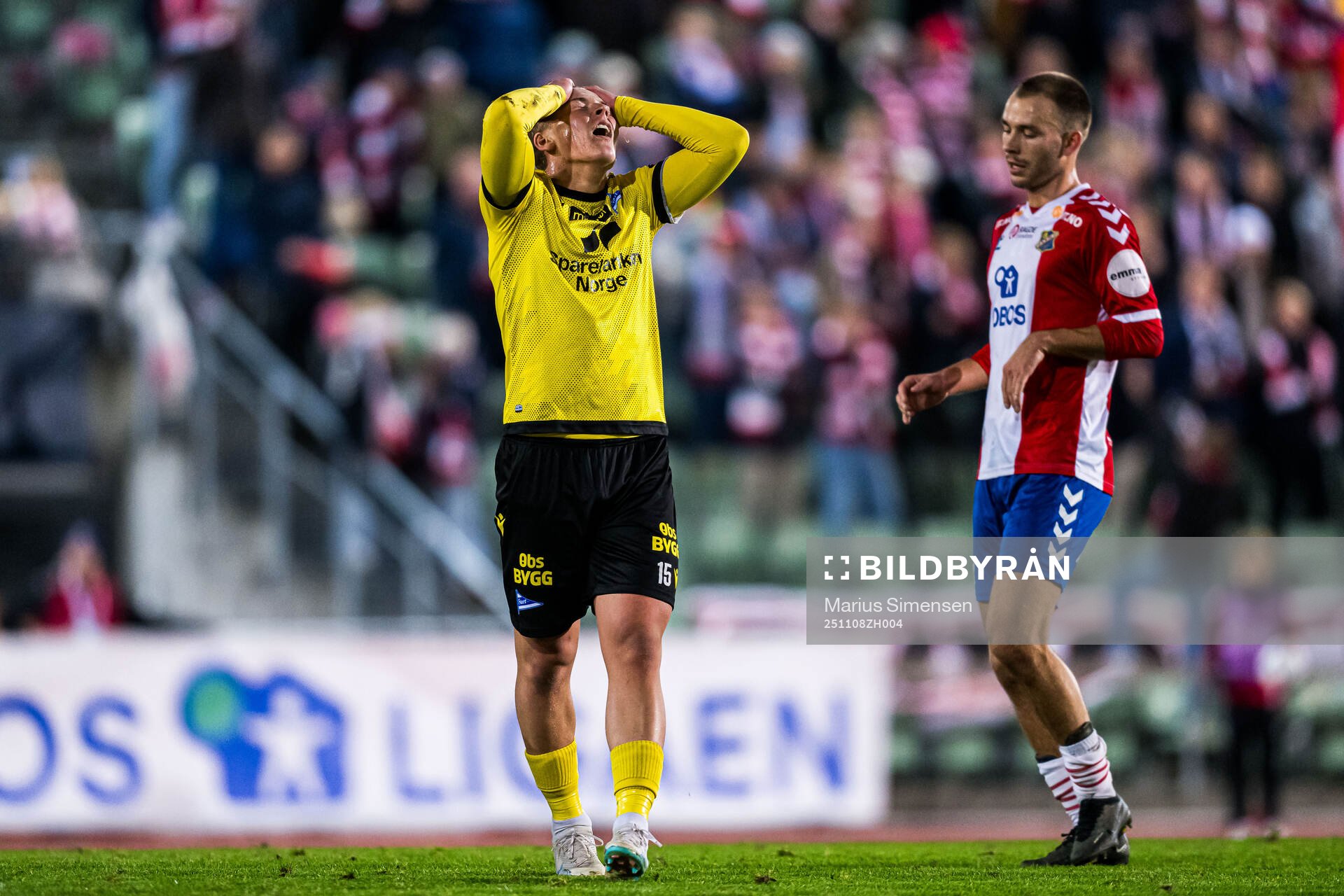 Marius Nordal of Start looks dejected