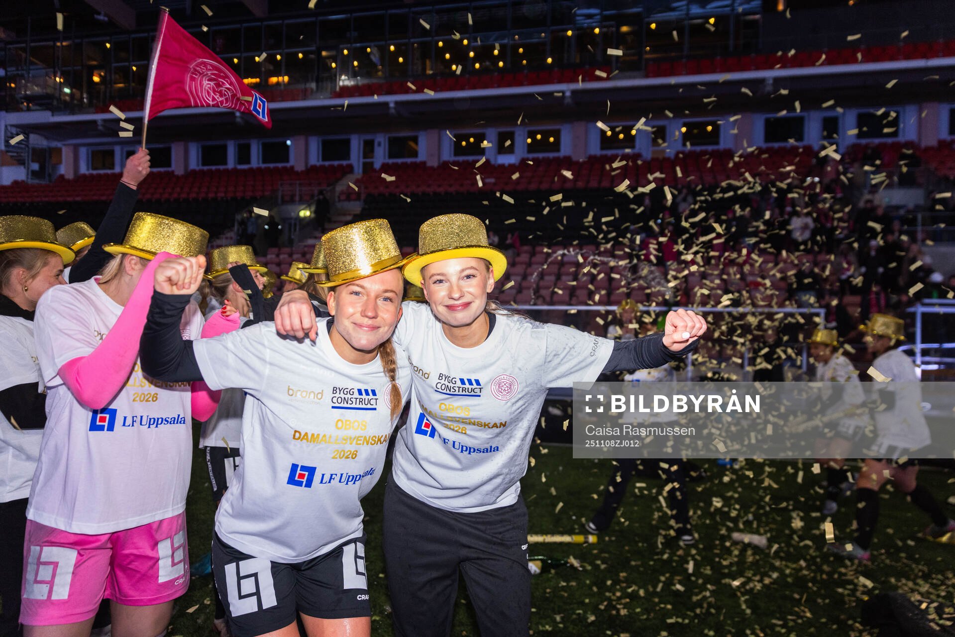 IK Uppsalas Thindra Mattsson och Fanny Öhgren jublar