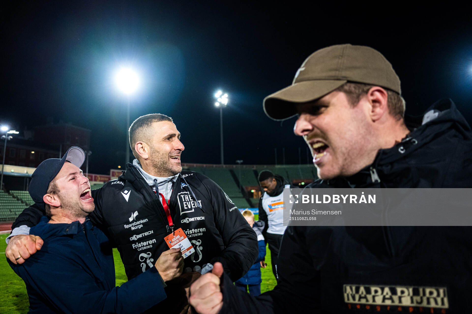 Head coach Azar Karadas of Start celebrates promotion to