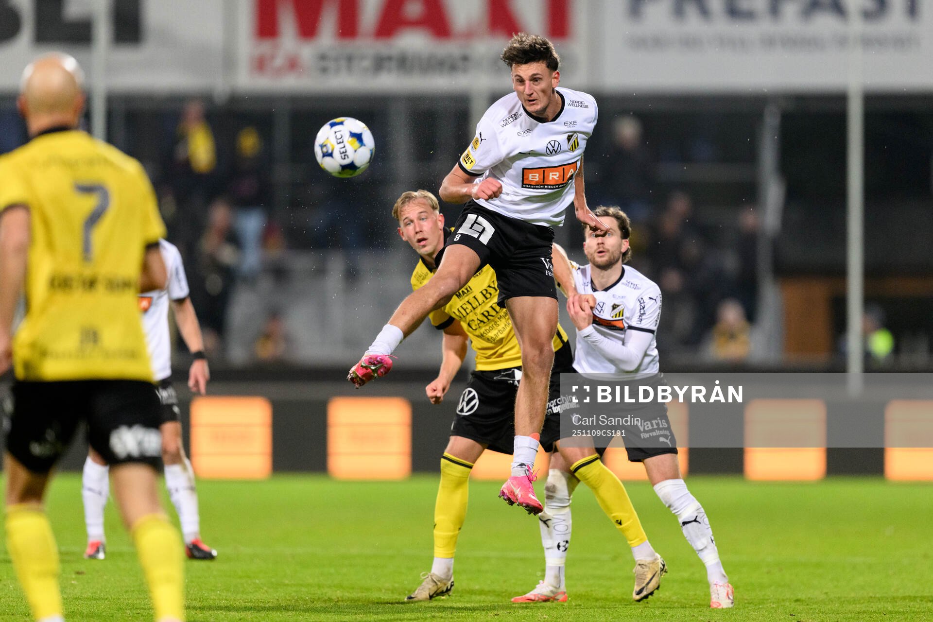 Mjällbys Herman Johansson, Häckens Silas Andersen och