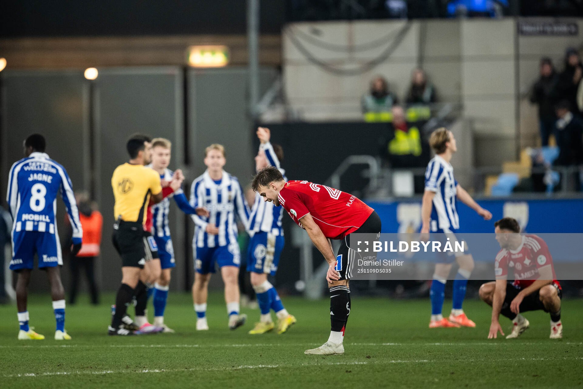 IFK Norrköpings Anton Eriksson deppar