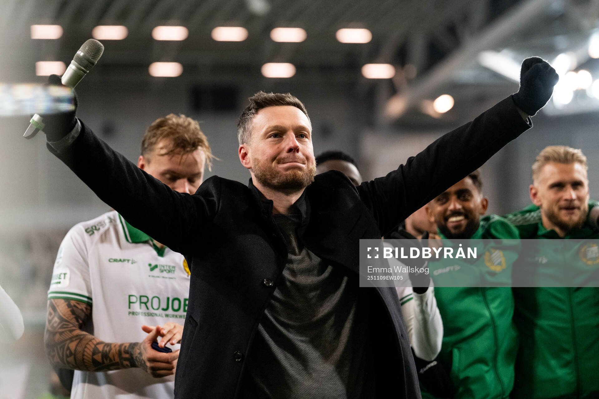 Hammarbys tränare Kim Hellberg  jublar