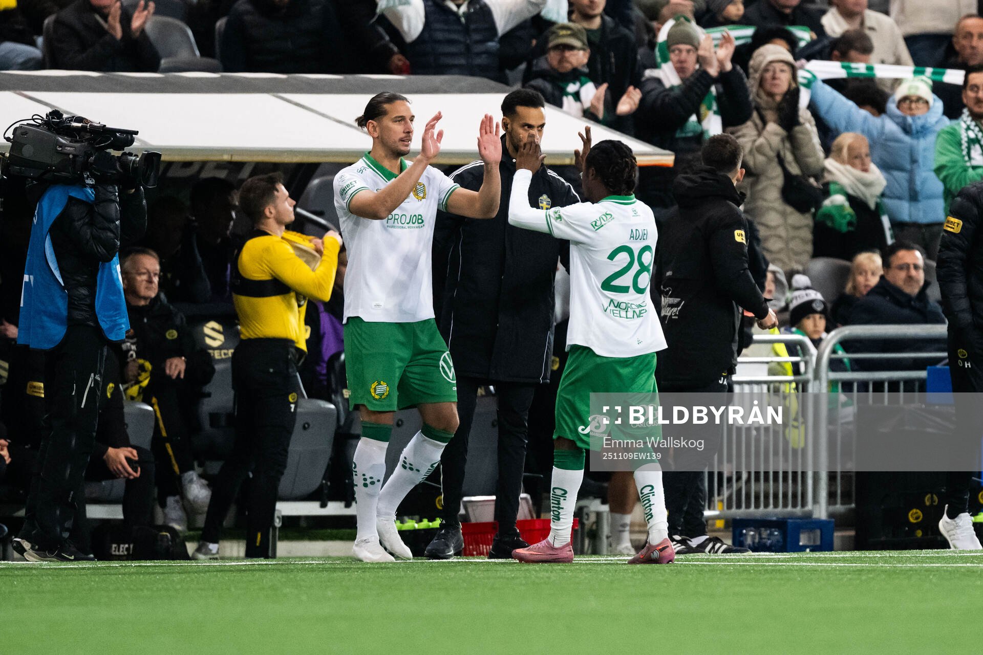 Hammarbys Nikola Vasic och Frank Junior Adjei