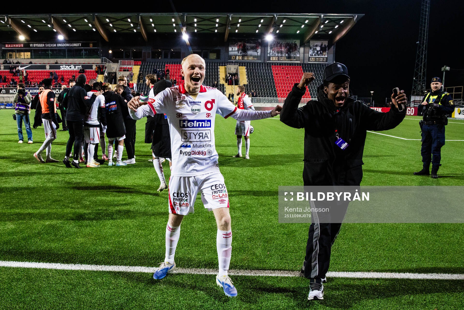 Degerfors Marcus Rafferty jublar