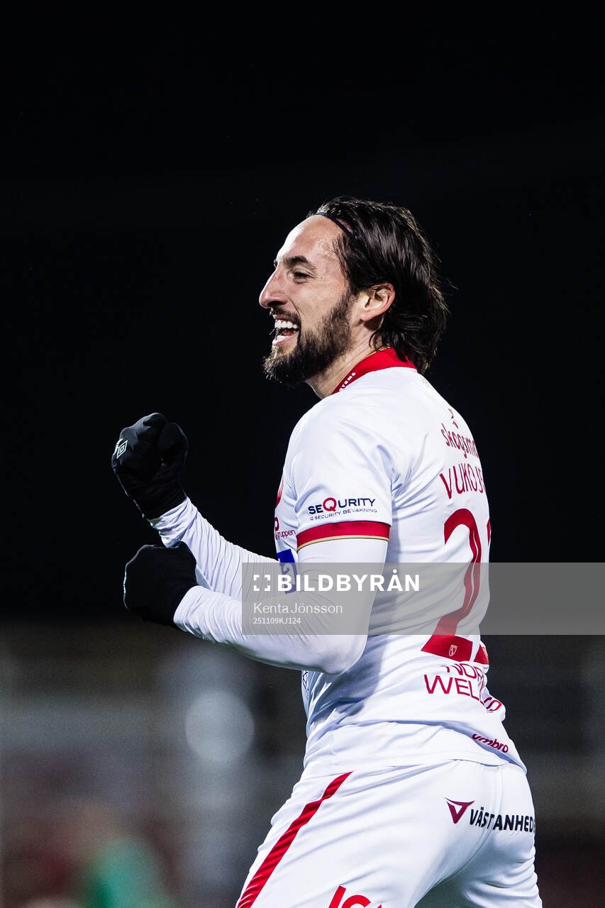 Degerfors Dijan Vukojevic jublar