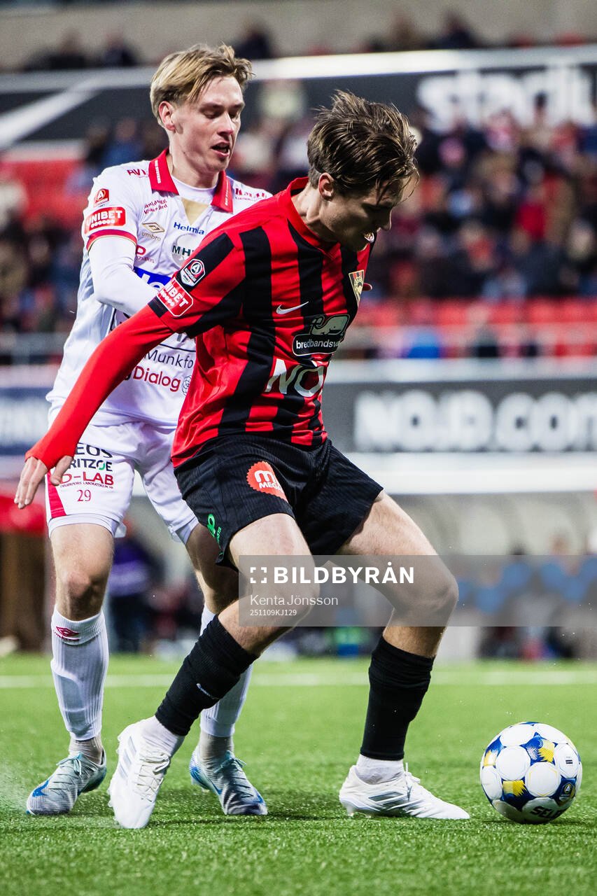 Degerfors Santeri Haarala och Brommapojkarnas Oliver Zandén