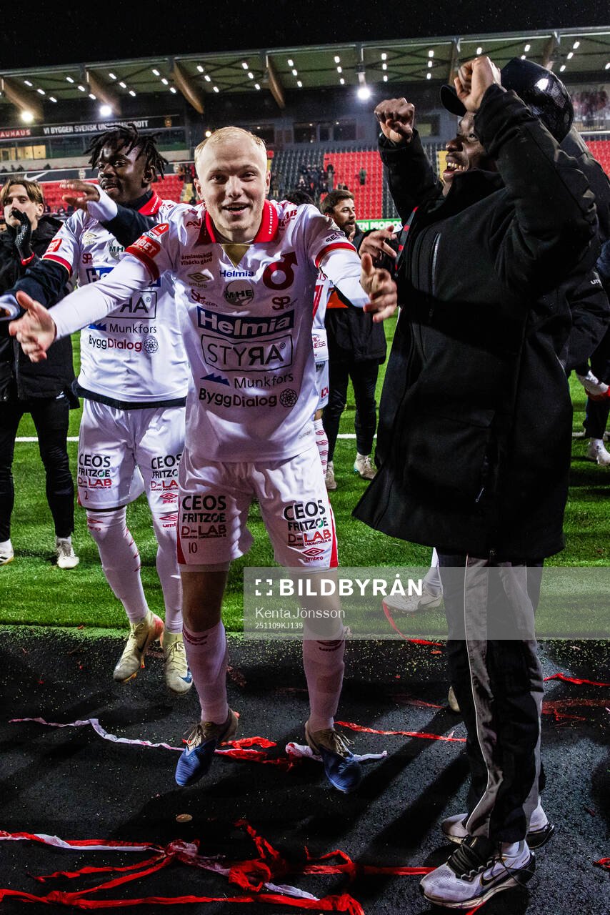Degerfors Marcus Rafferty jublar