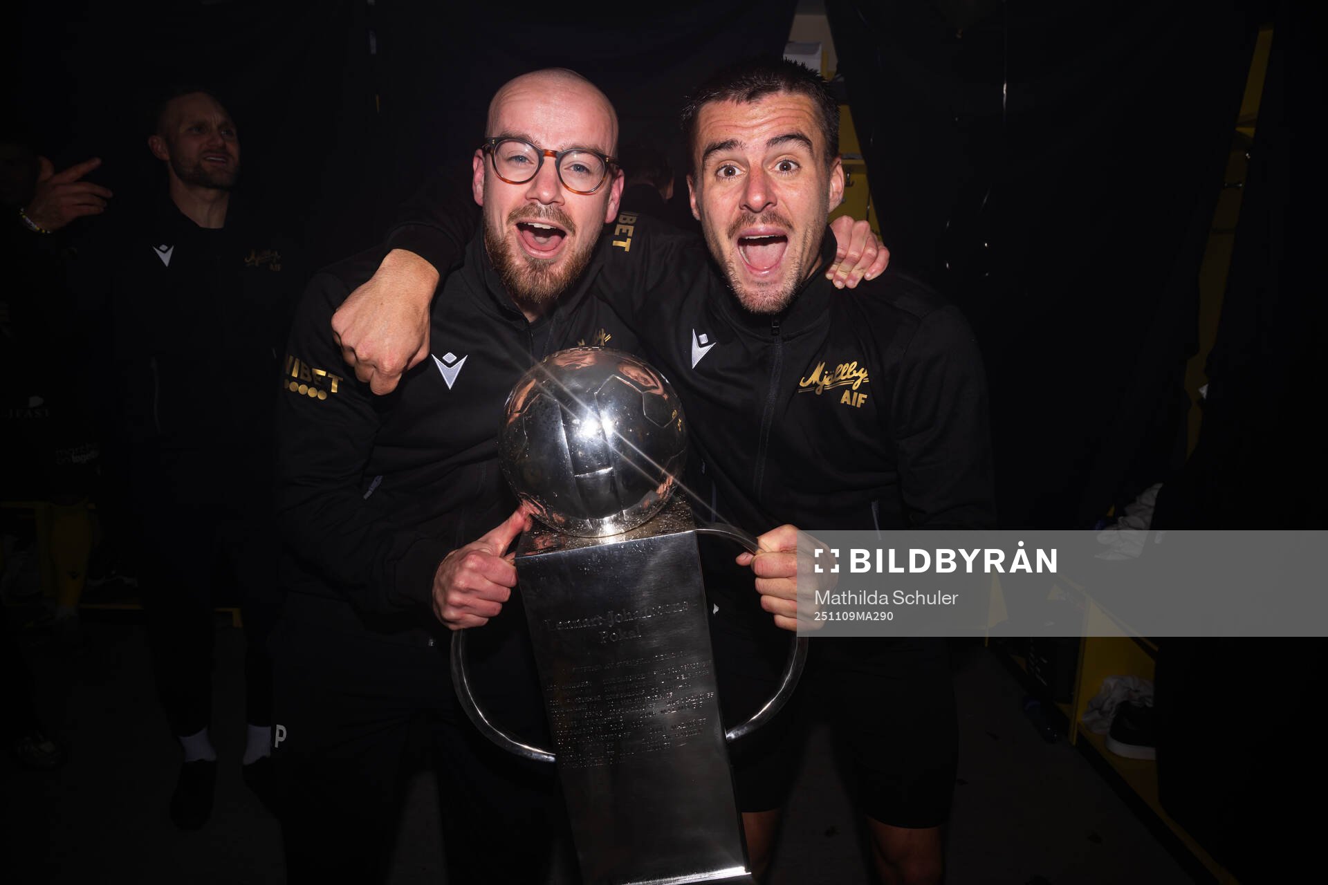 Mjällbys fystränare Albin Pålsson och Jesper Gustavsson