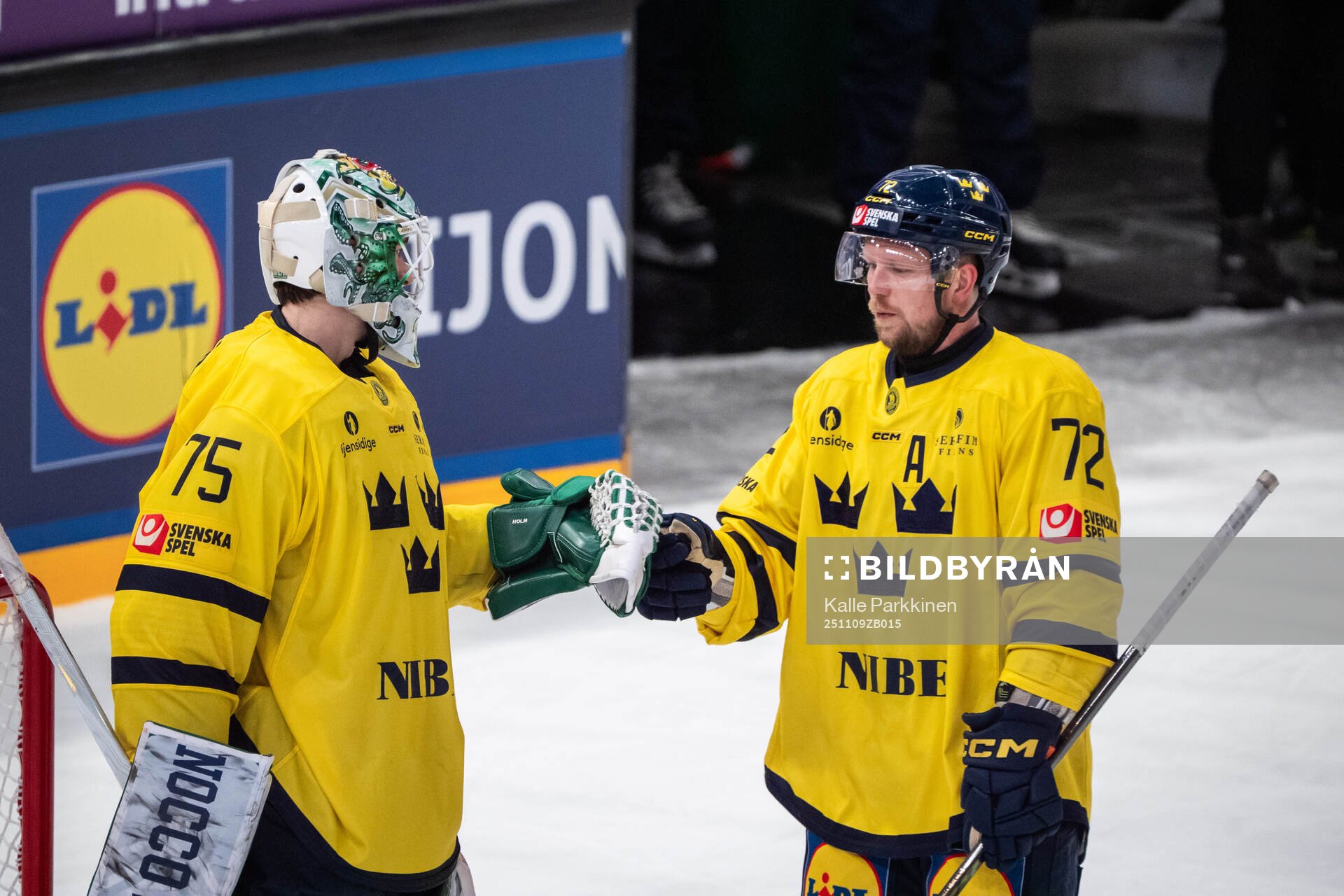 Arvid Holm and Tim Heed of Sweden celebrate