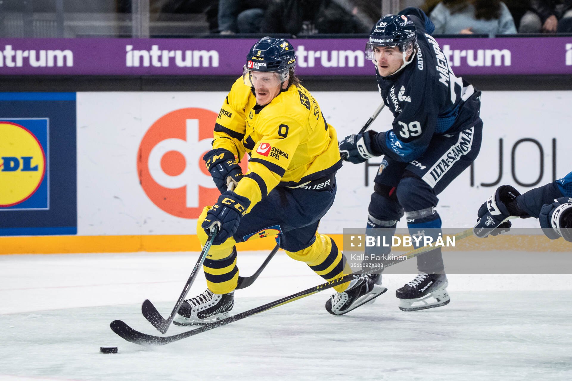Marcus Sörensen of Sweden and Juuso Mäenpää of Finland