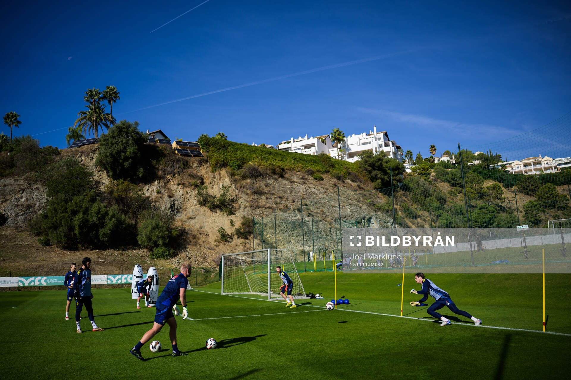 Goalkeeper coaches Maths Elfvendal and Linus Kandolin with