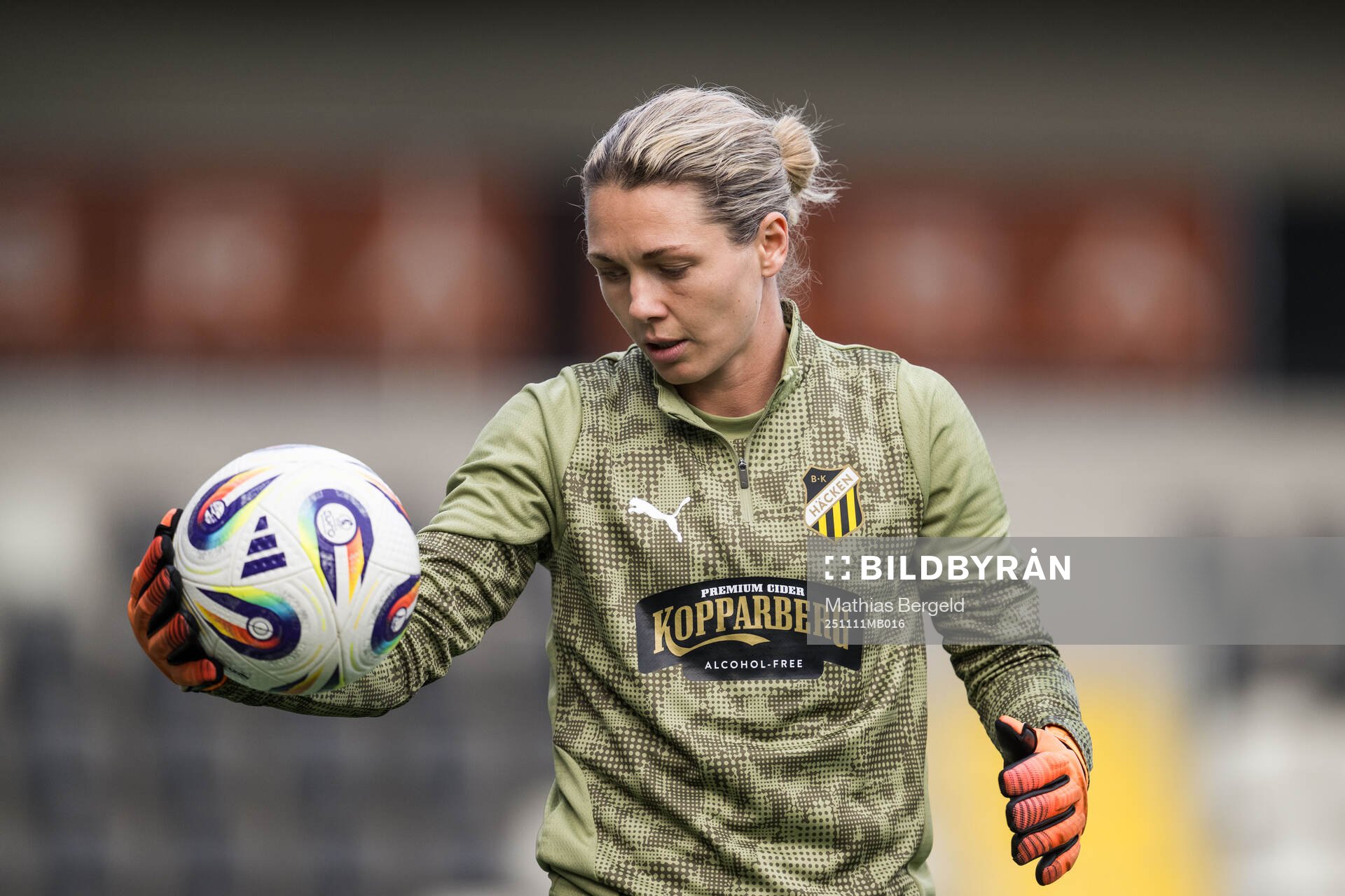 Goalkeeper Jennifer Falk