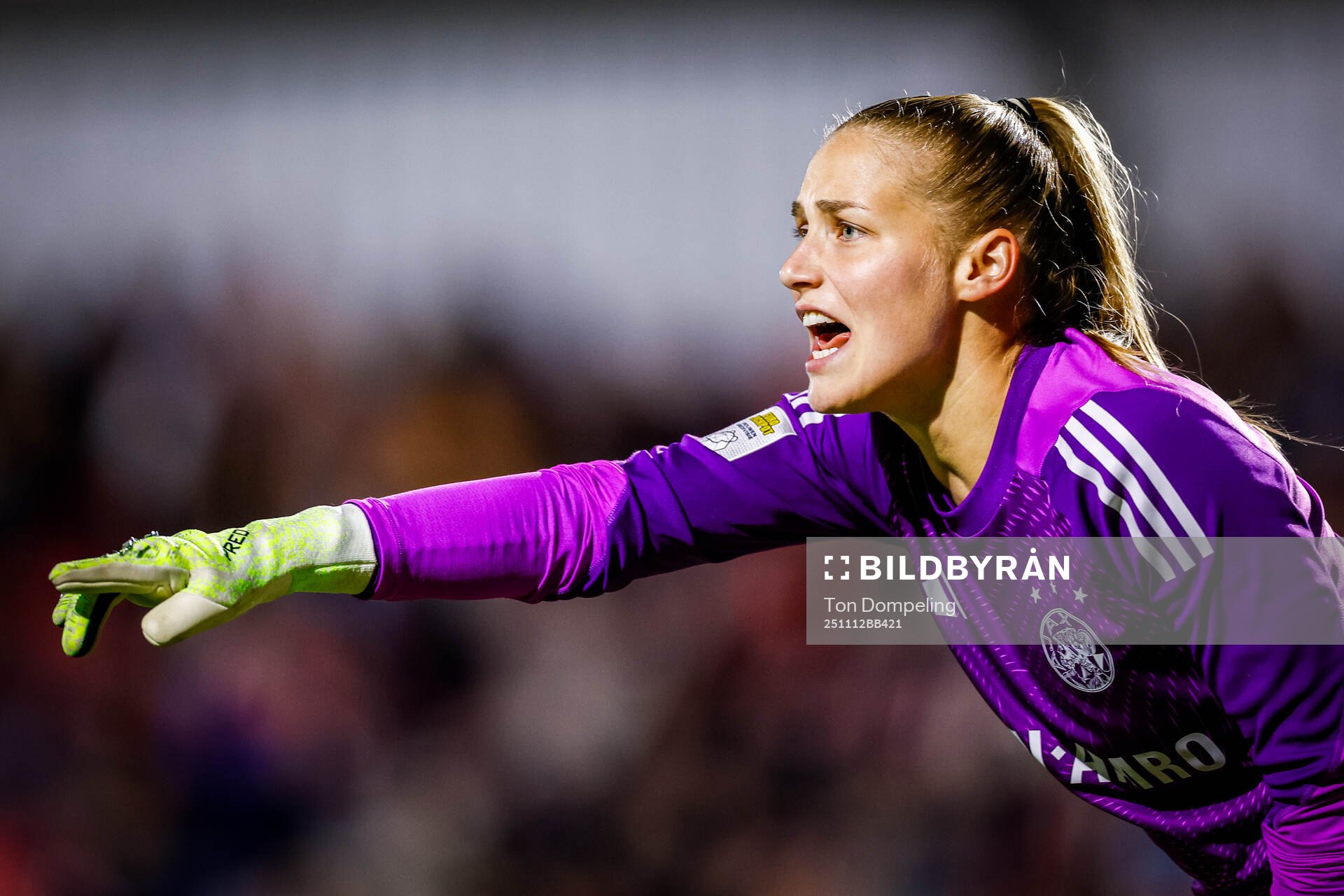 Goalkeeper Regina van Eijk of Ajax