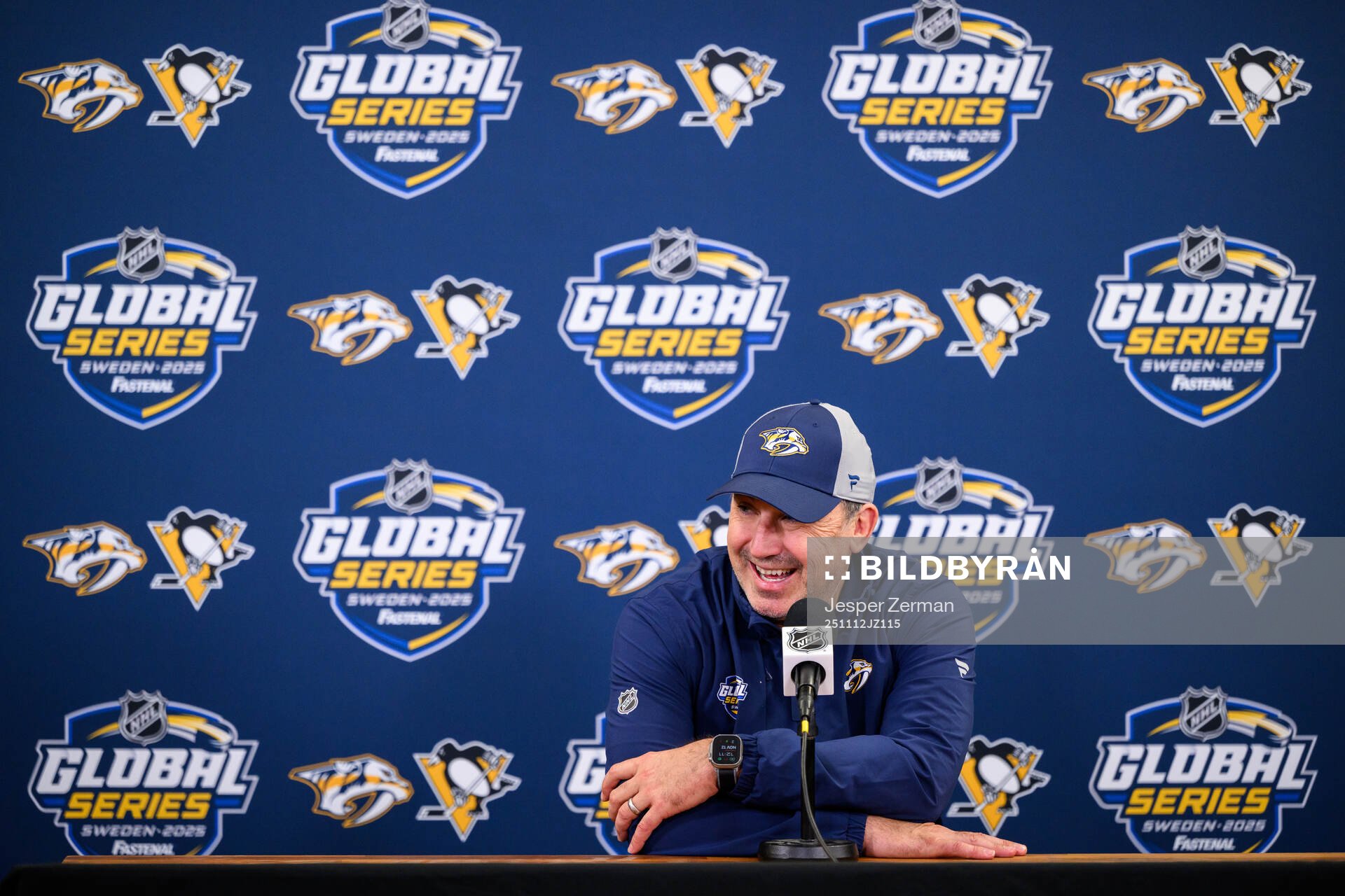 Head coach Andrew Brunette of Nashville Predators at a