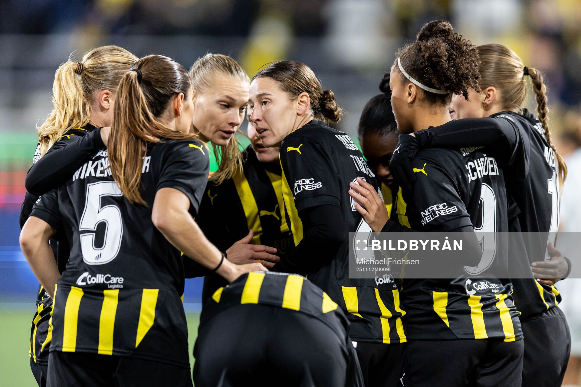 Players of Häcken celebrate