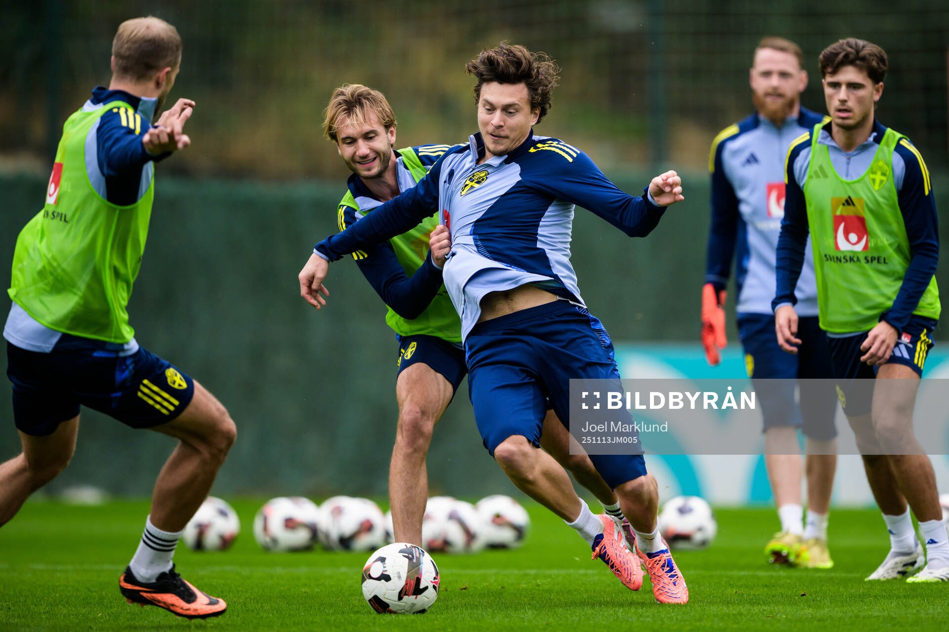Benjamin Nygren and Victor Nilsson Lindelöf of the Swedish