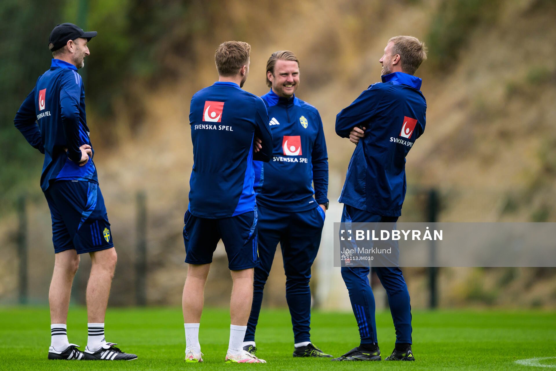 Assistant coach Andreas Georgson, assistant coach Sebastian