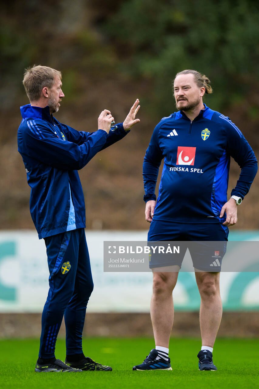 Head coach Graham Potter and video analyst Christoffer