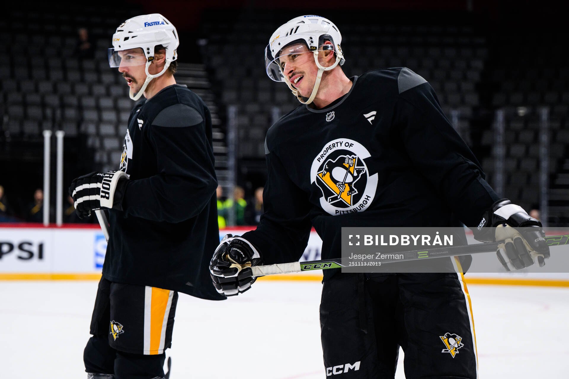 Erik Karlsson and Sidney Crosby