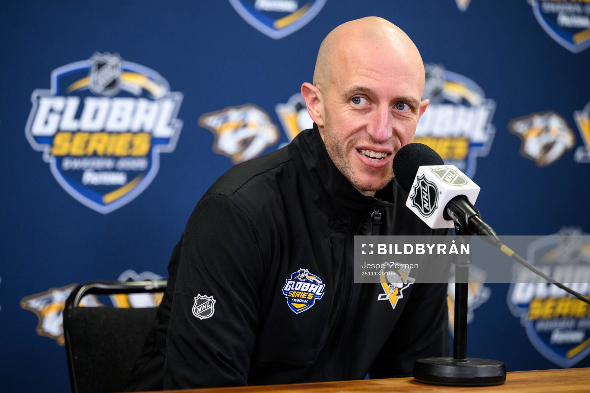 Head coach Dan Muse of Pittsburgh Penguins at a press