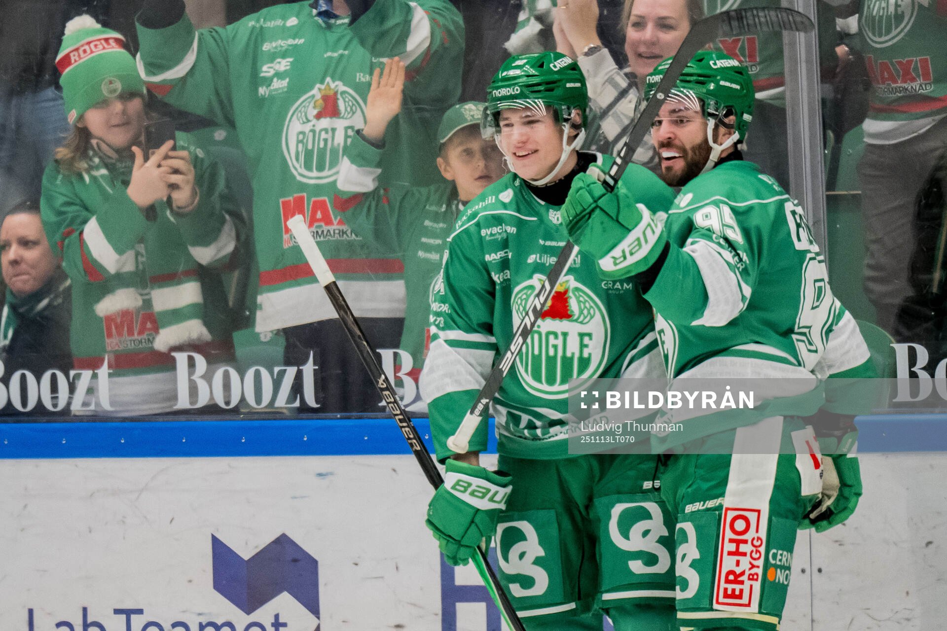 Rögles Isac Solberg och Mark Friedman jublar