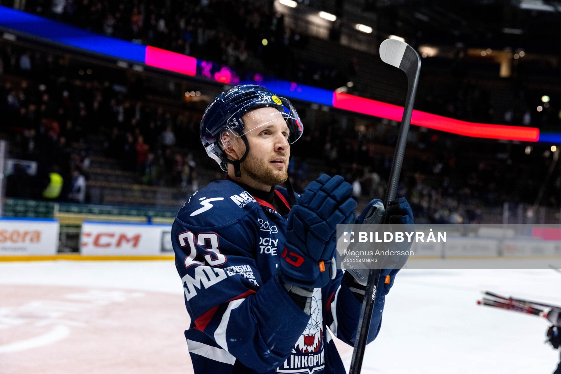 Linköpings Robin Kovacs jublar