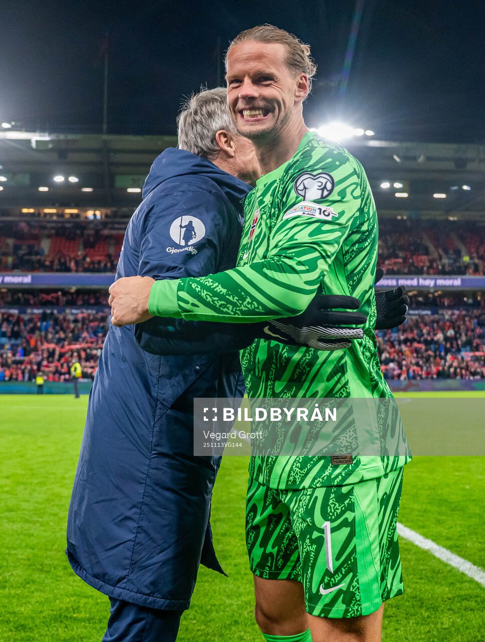 Goalkeeper Ørjan Håskjold Nyland of Norway celebrates