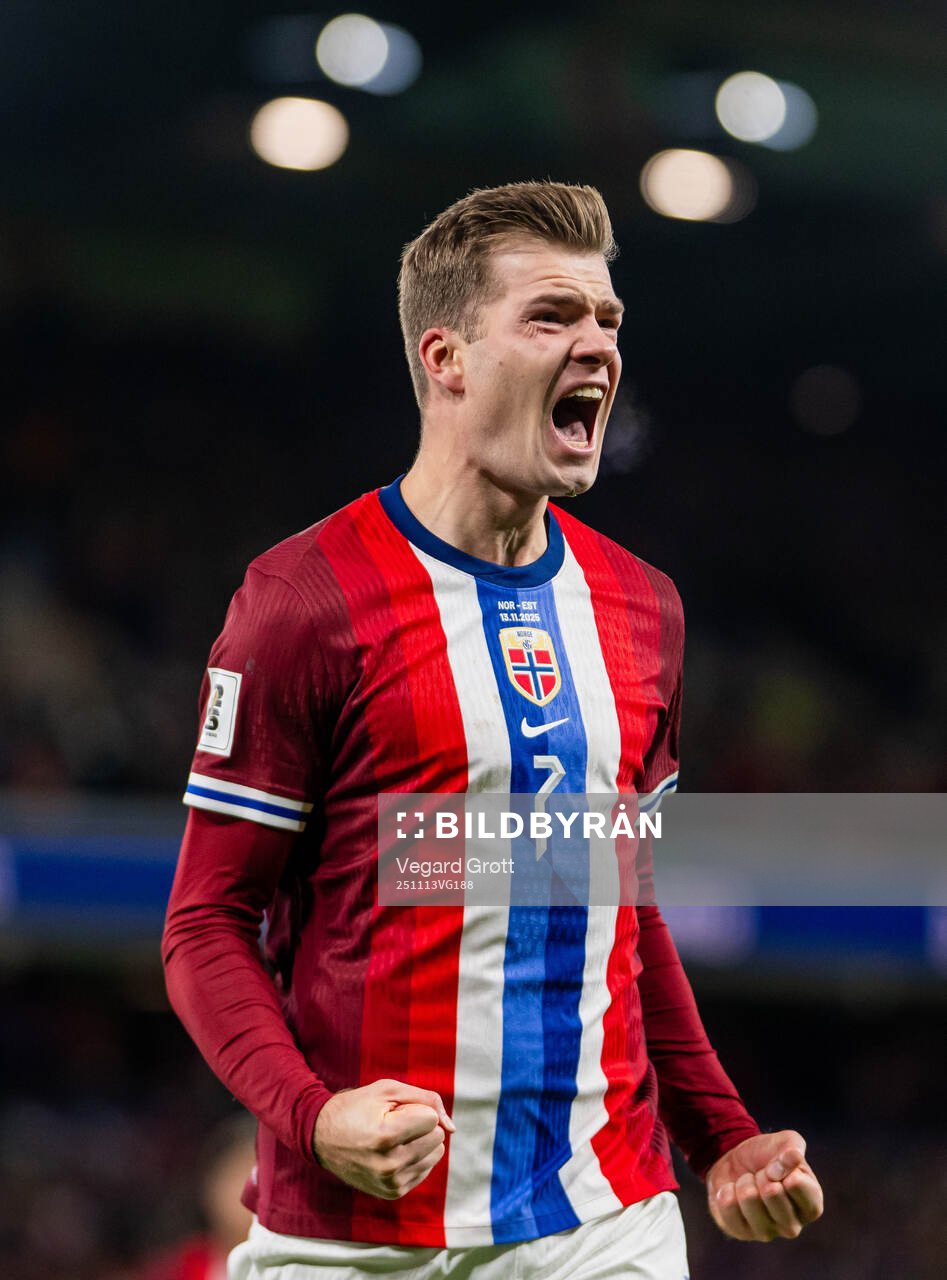 Alexander Sørloth of Norway celebrates