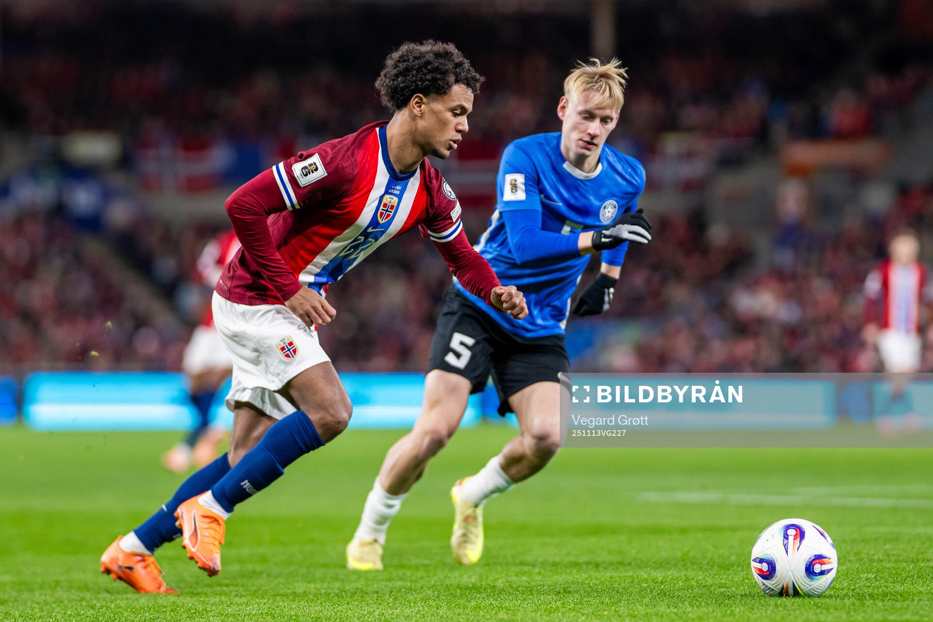 Oscar Bobb of Norway and Rocco Shein of Estonia