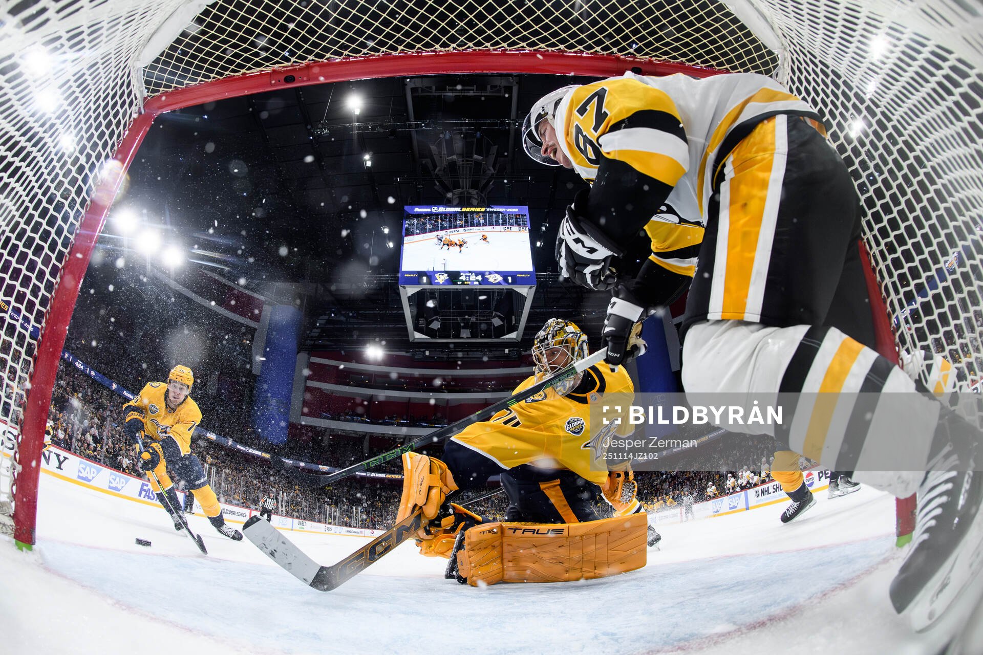 goaltender Juuse Saros of Nashville Predators and Sidney