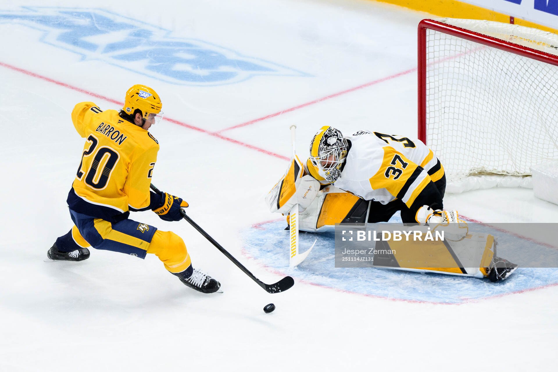 Justin Barron of Nashville Predators and goalkeeper Arturs