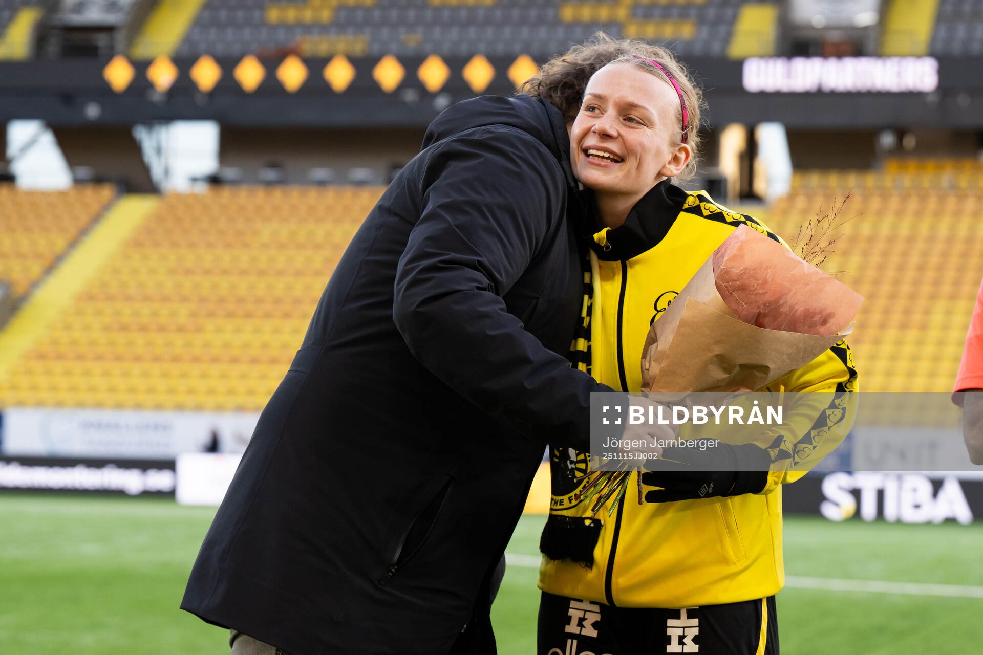 Elfsborgs Leann Nyström hyllas för 100 matcher i