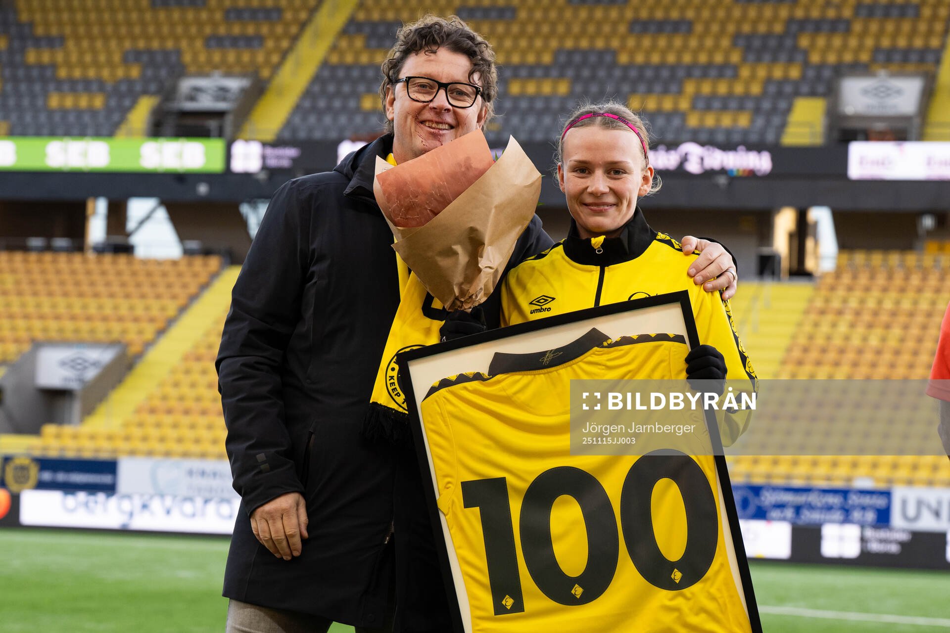 Elfsborgs Leann Nyström hyllas för 100 matcher i