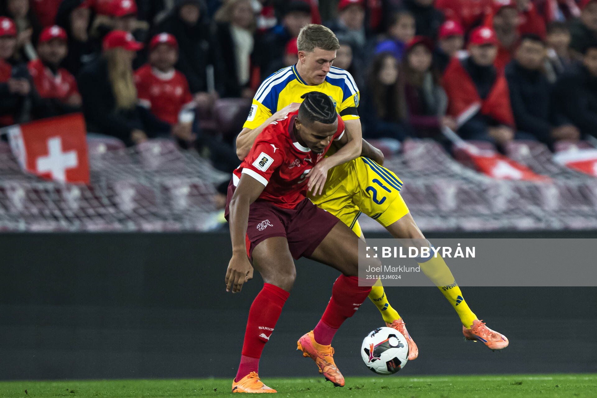 Manuel Akanji of Switzerland and Alexander Bernhardsson of