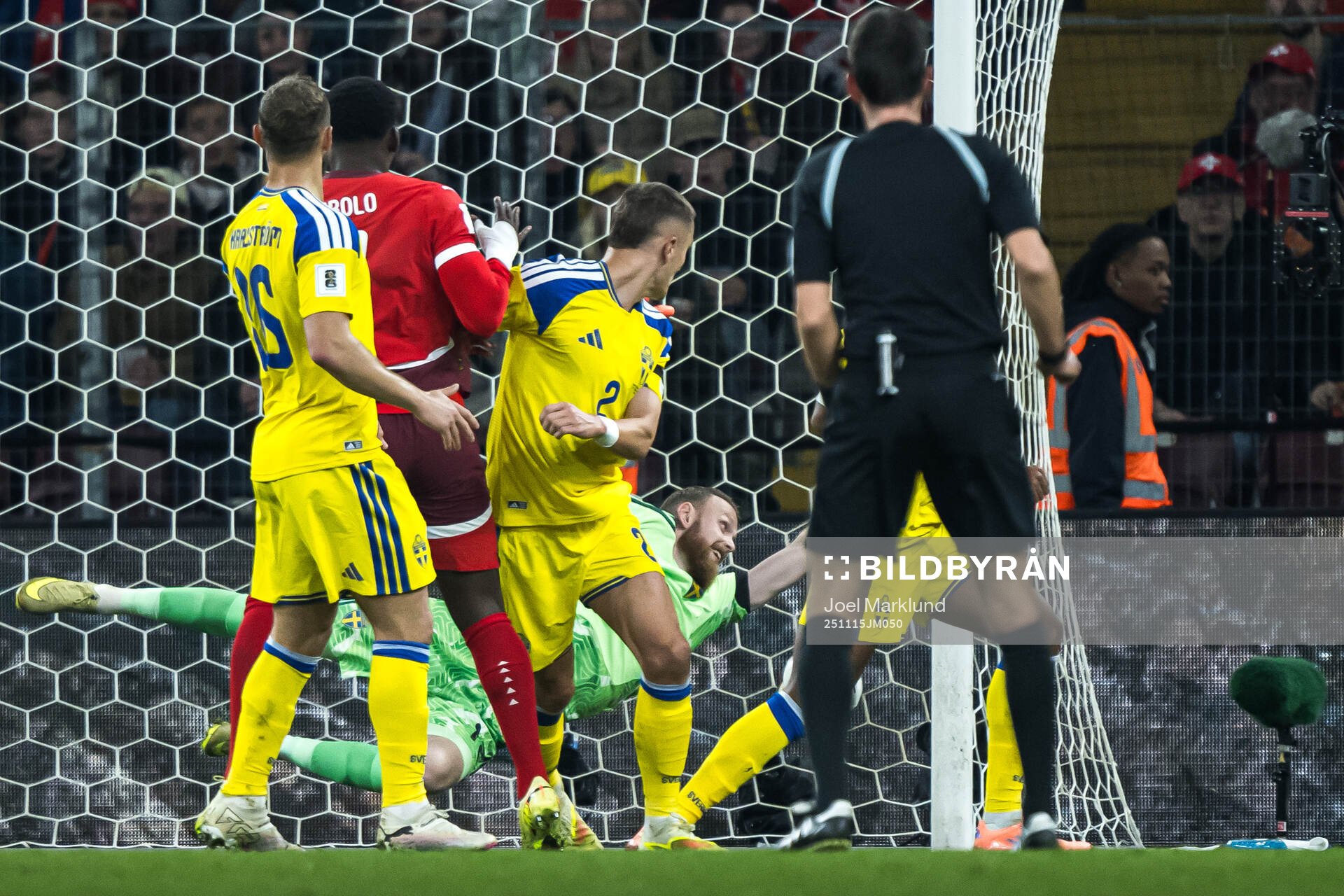 Breel Embolo of Switzerland scores the 1-0 goal behind