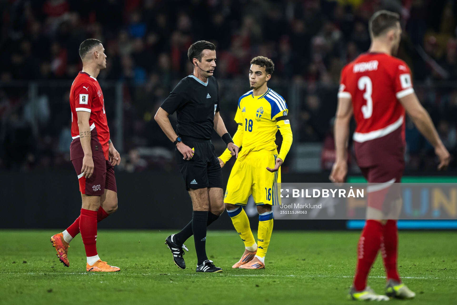 Yasin Ayari of Sweden reacts