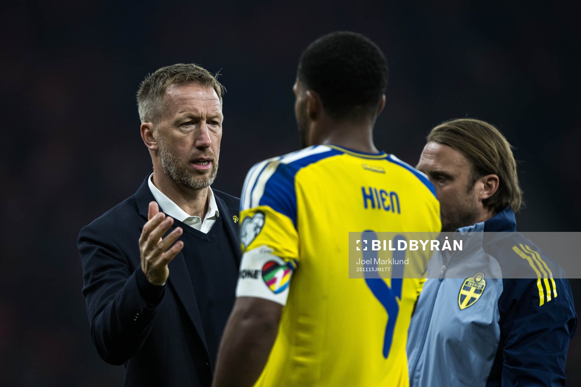 Head coach Graham Potter and Isak Hien of Sweden