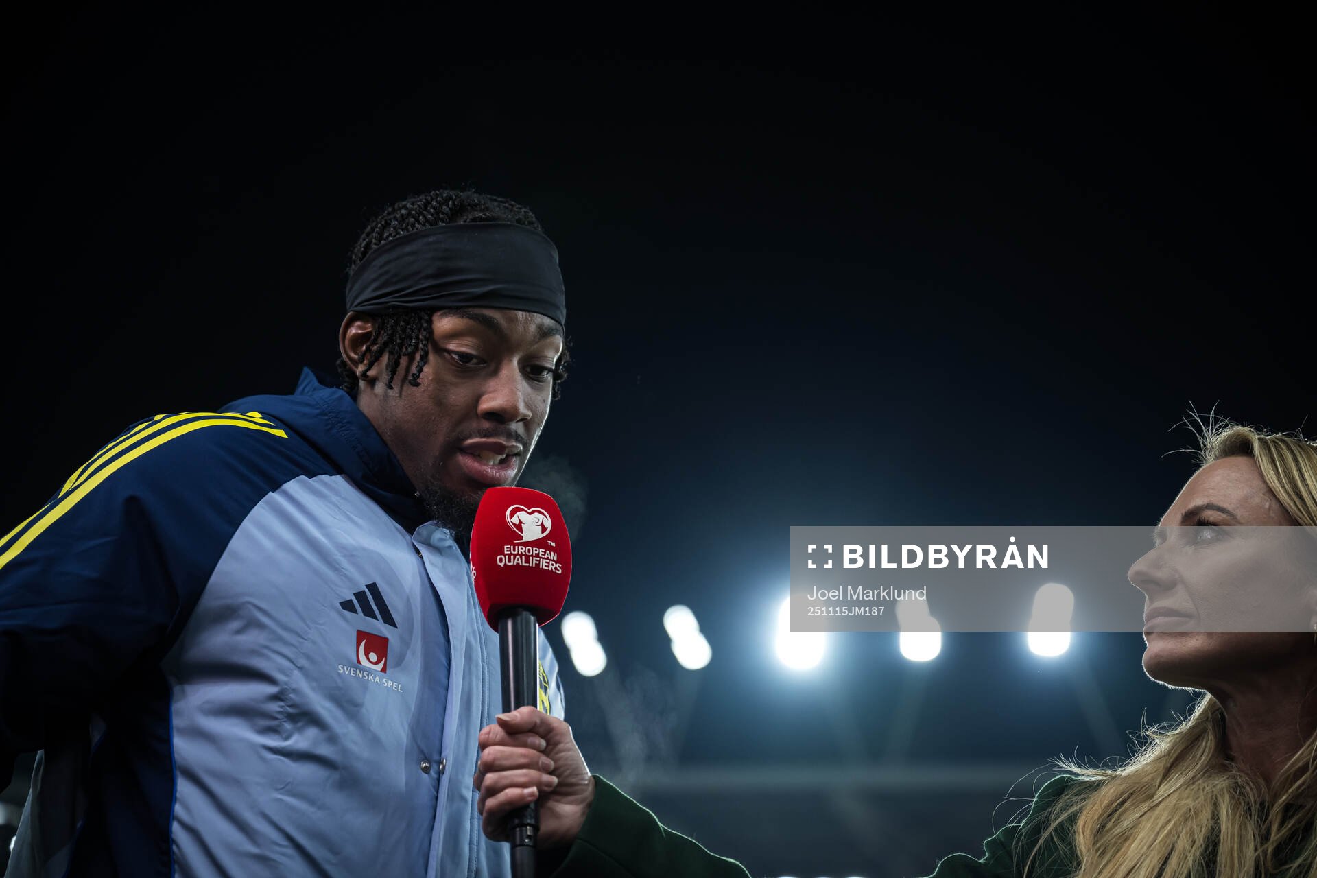 Anthony Elanga of Sweden with Frida Nordstand in the