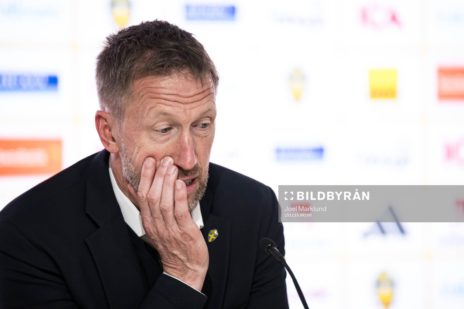 Head coach Graham Potter of Sweden