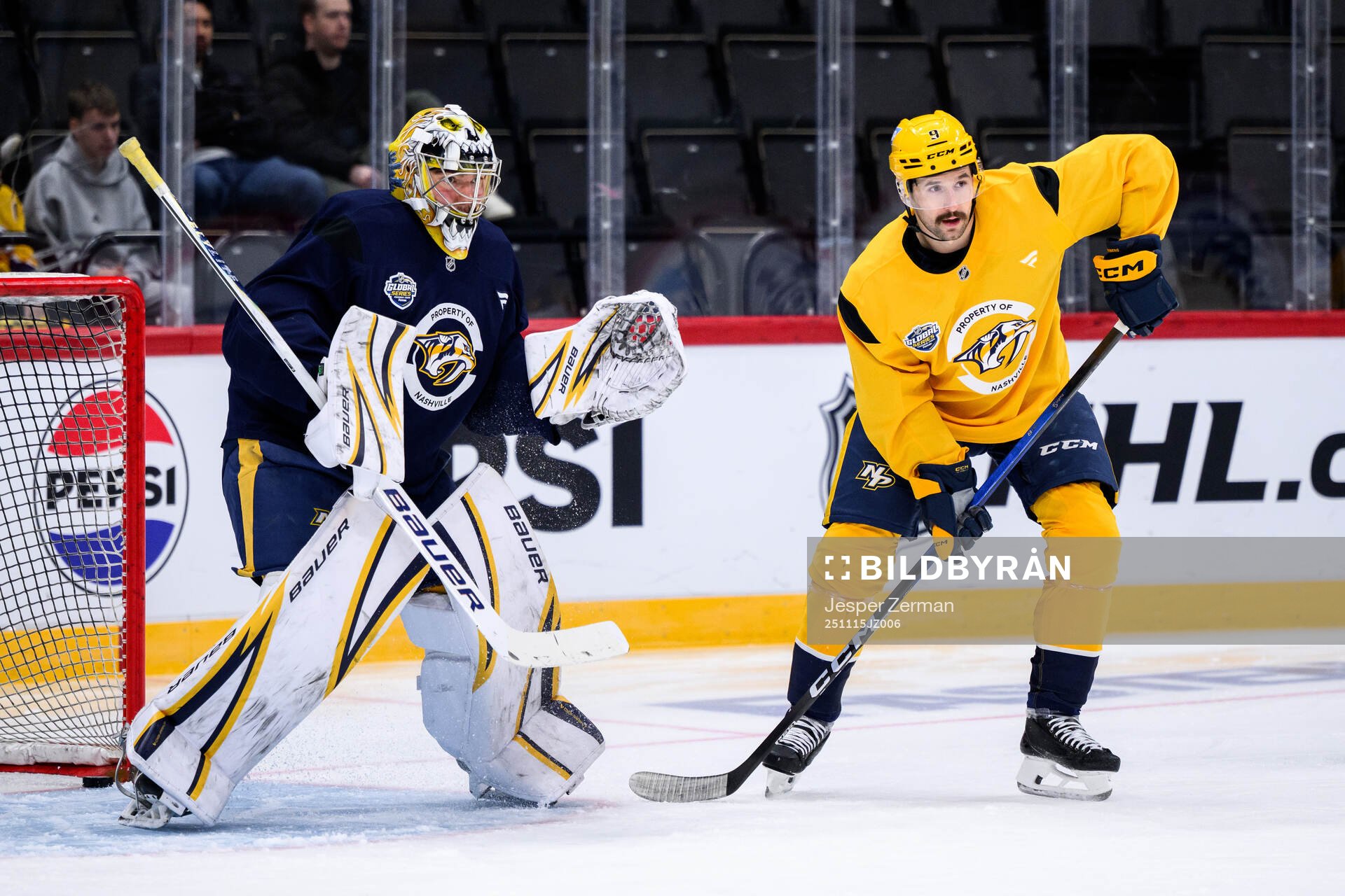 goaltender Justus Annunen and Filip Forsberg at a practice