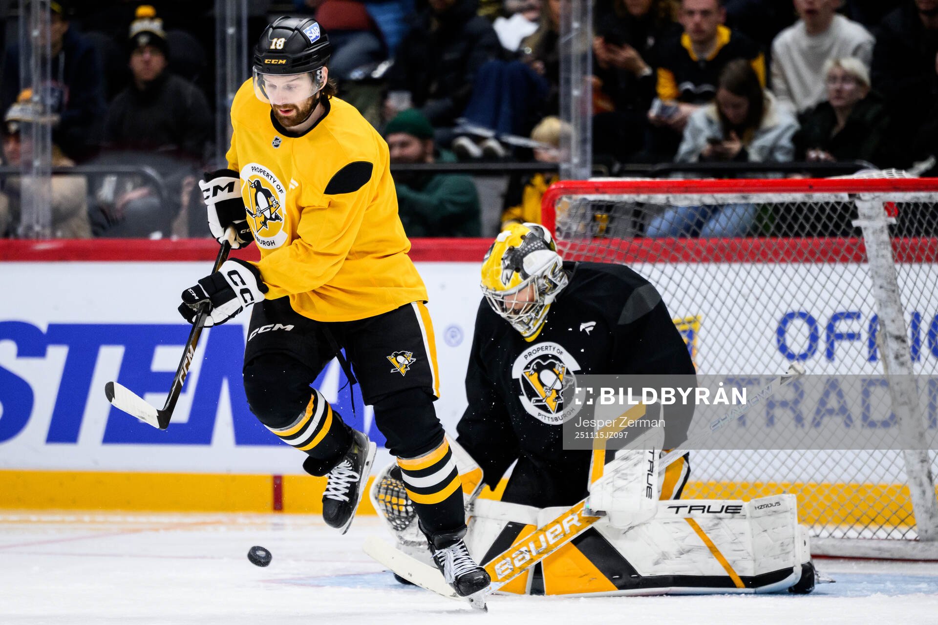 Tommy Novak at a practice session with Pittsburgh Penguins