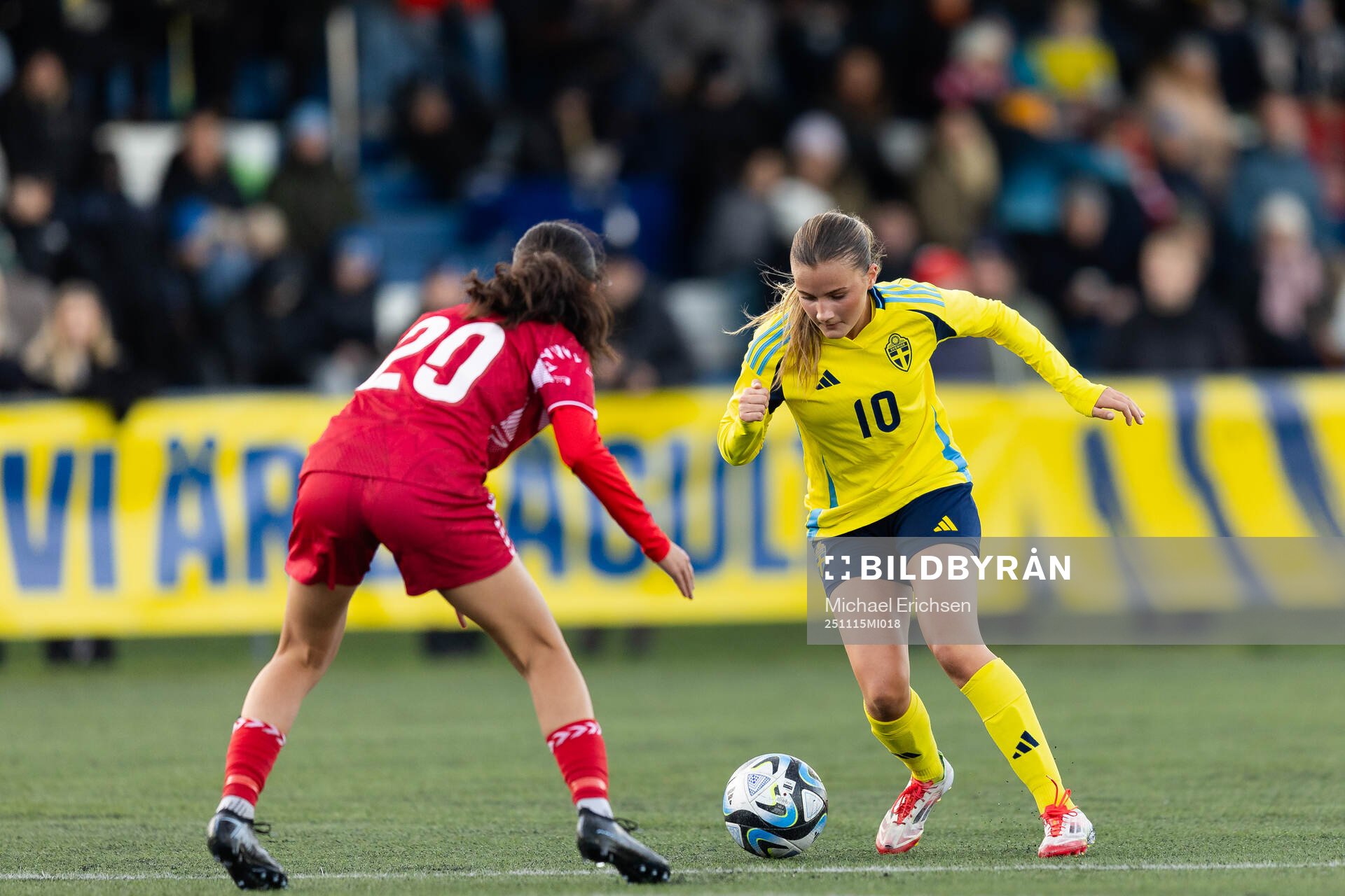 Danmarks Clara Le och Sveriges Isabelle Fagerlund