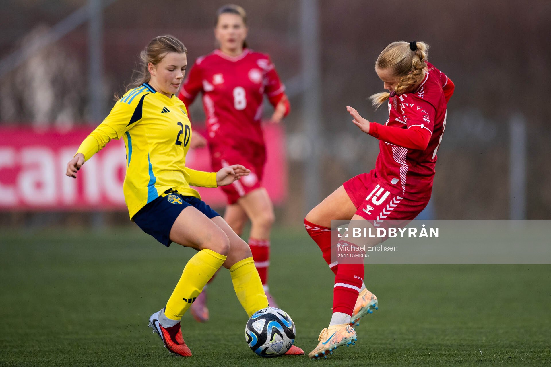 Sveriges Lily Berglund och Danmarks Agnete Press Westberg