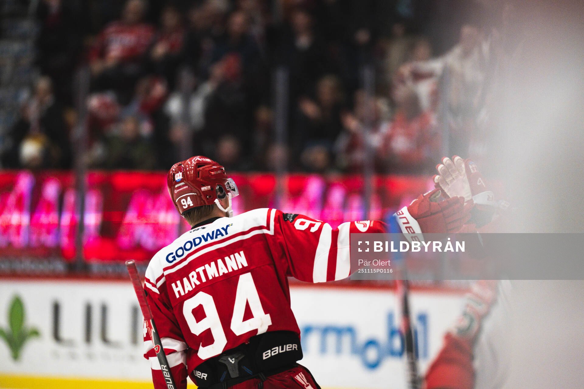 Timrås Sebastian Hartmann jublar