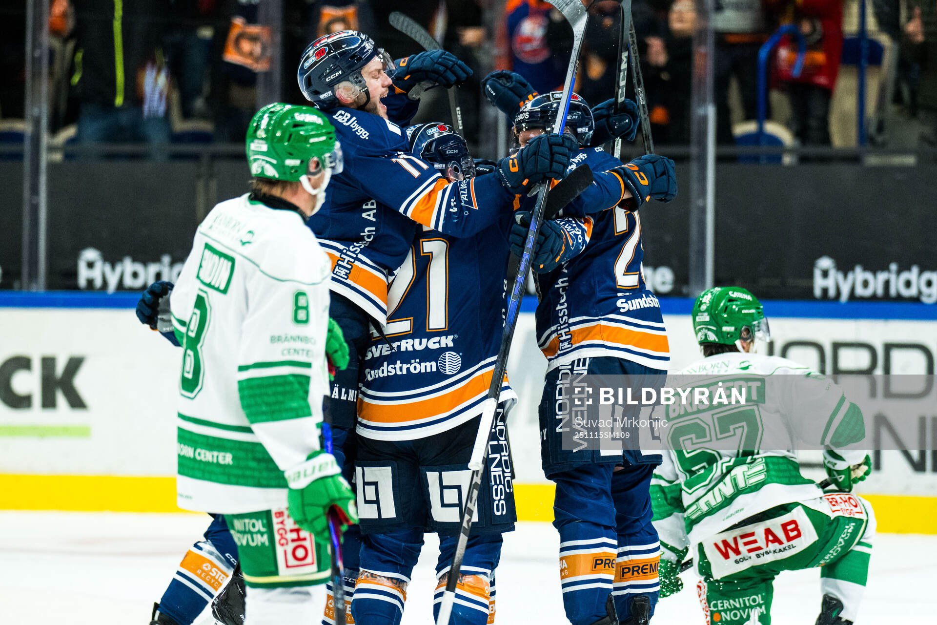 Växjös Brian Cooper jublar