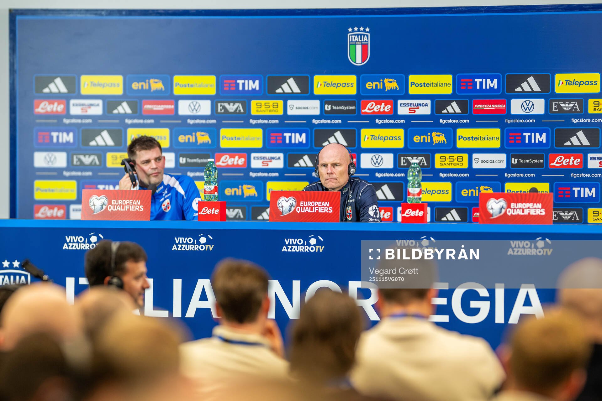 Press officer Morten Morisbak Skjønsberg and head coach