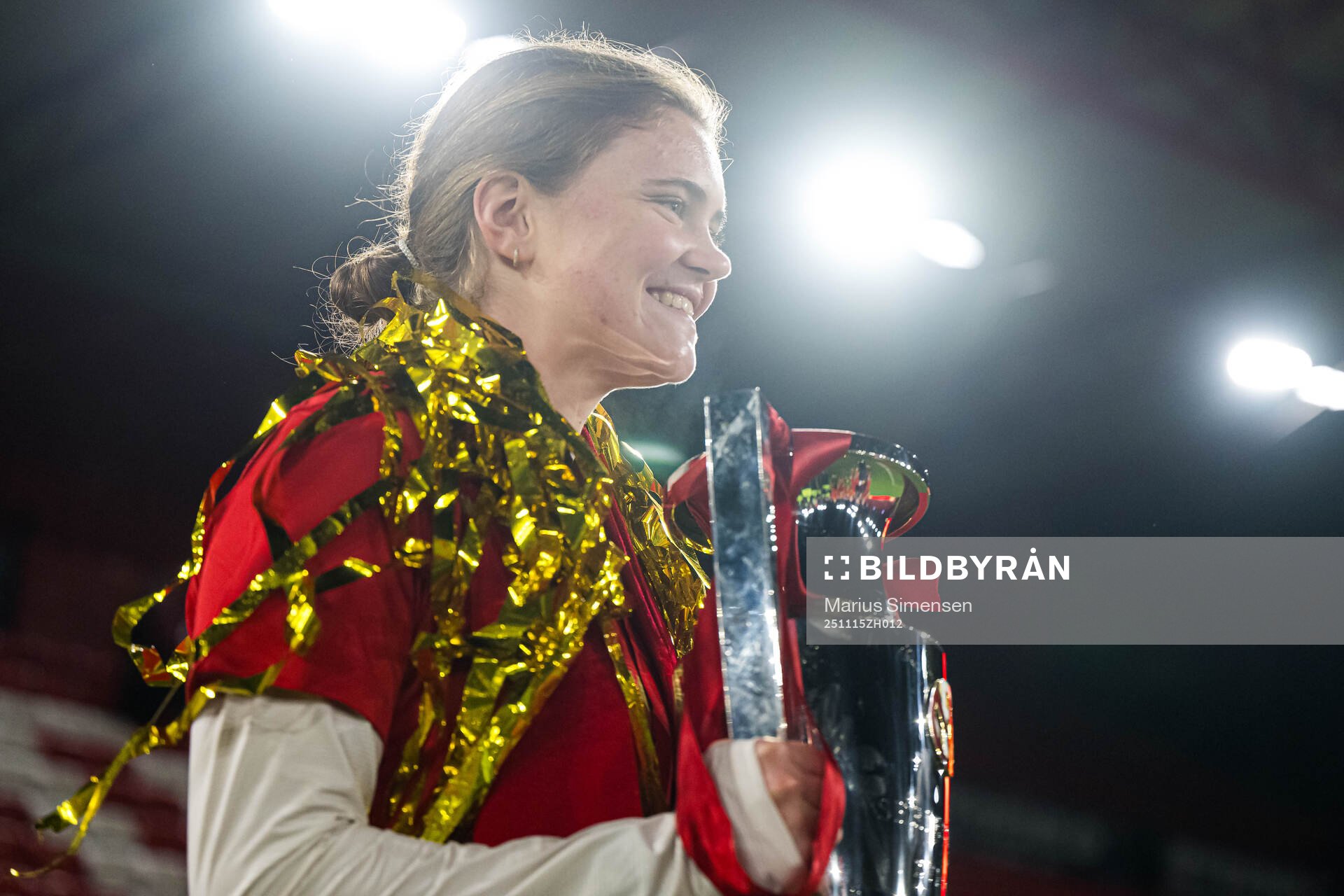 Signe Gaupset of Brann celebrates with the trophy