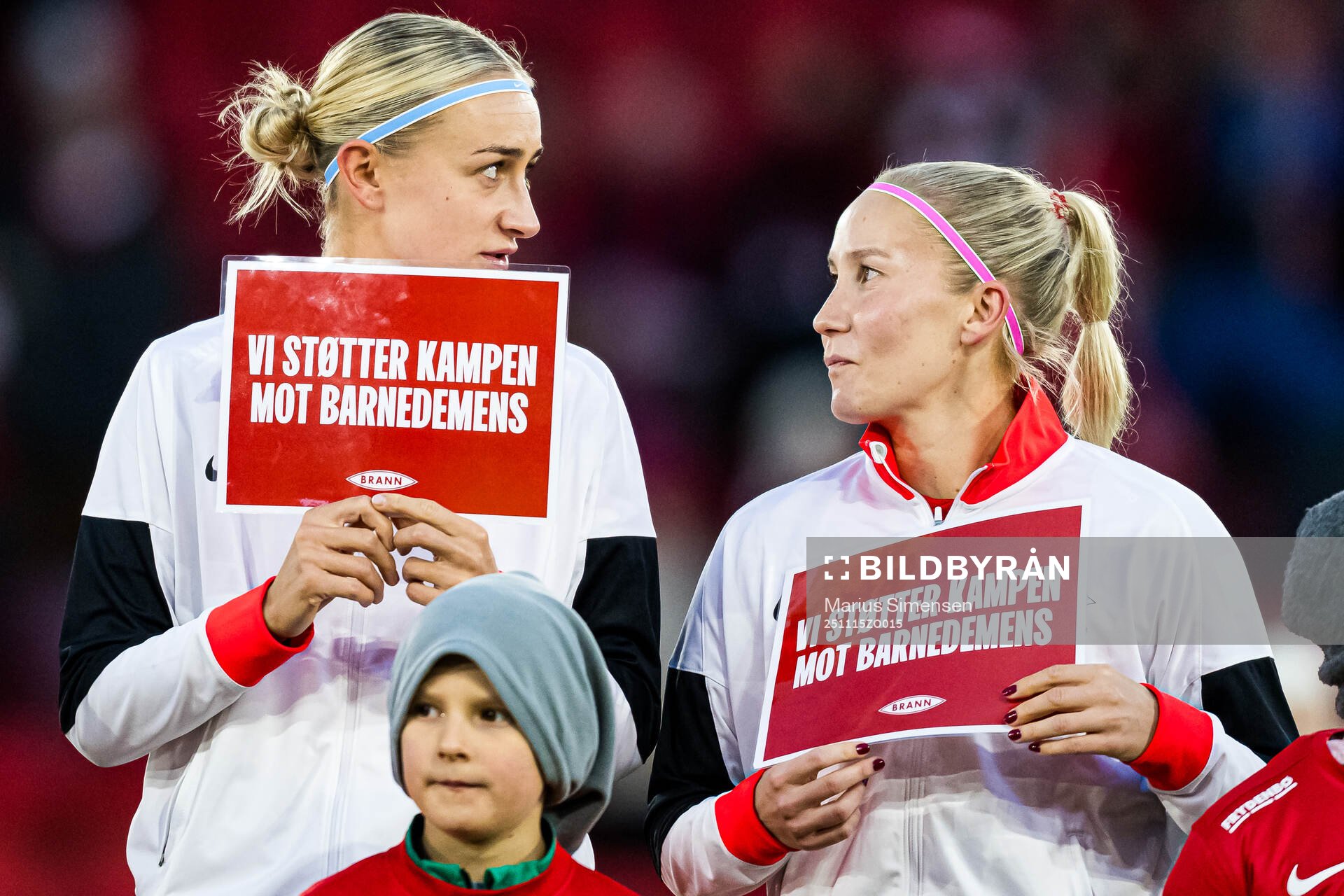 Lauren Davidson and Nea Lehtola of Brann